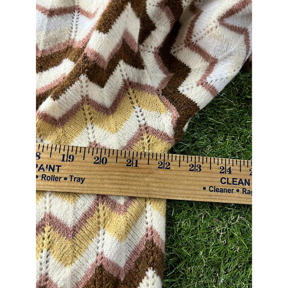 Adora Chevron Pattern Knit Sweater Large - Picture 4 of 6